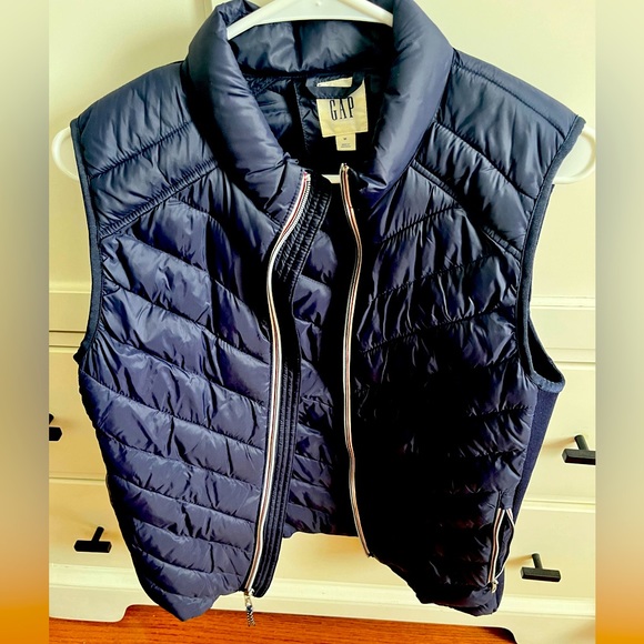 Gap packable vest - Picture 2 of 6